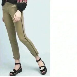 Anthropologie green chino side stripe 25